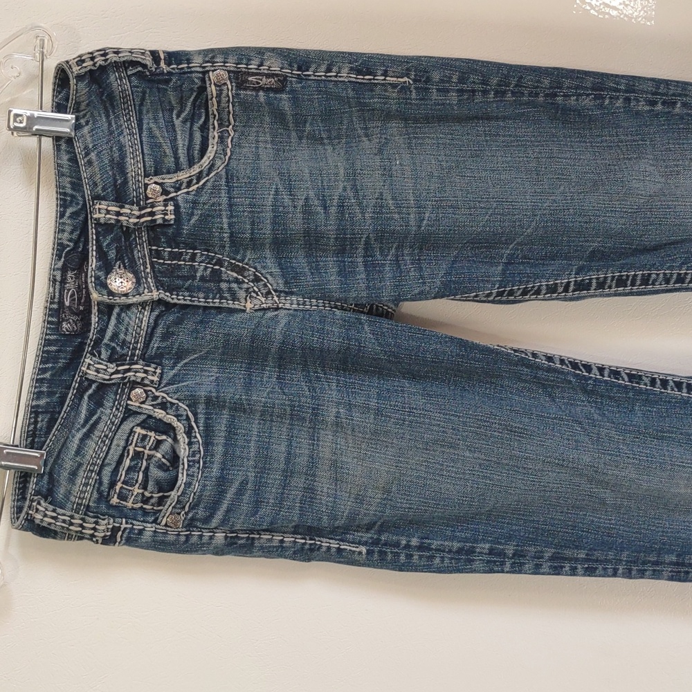 Silver Jeans Suki Mid-Rise Curvy Bootcut Jeans - Size 26/30 - Picture 3 of 16